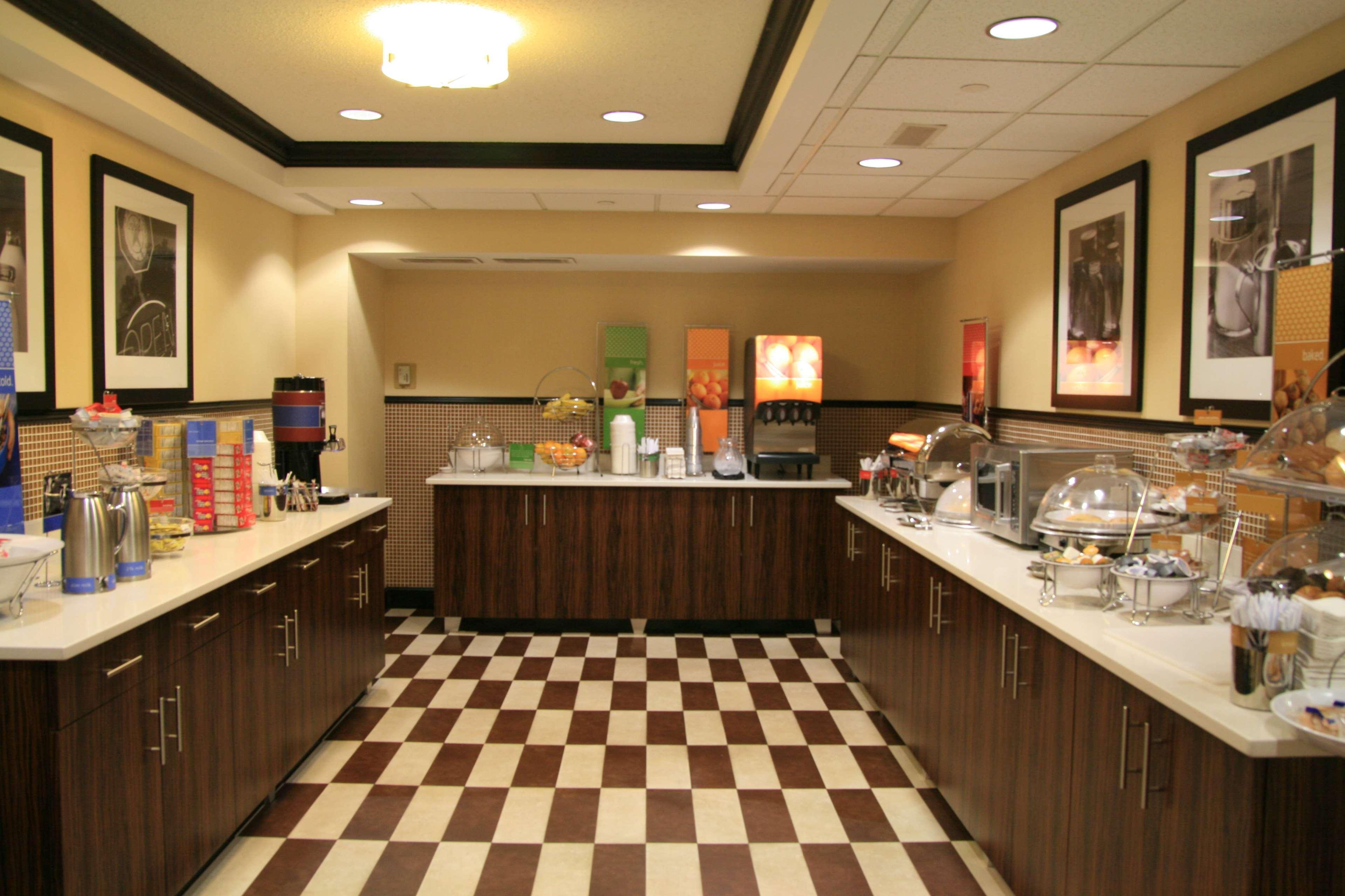 Hampton Inn Olive Branch Restaurant foto